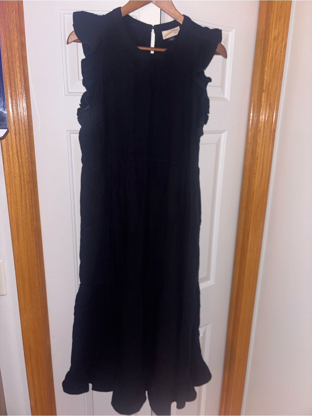 Universal Thread Black Maxi Dress with Ruffle Sleeves
